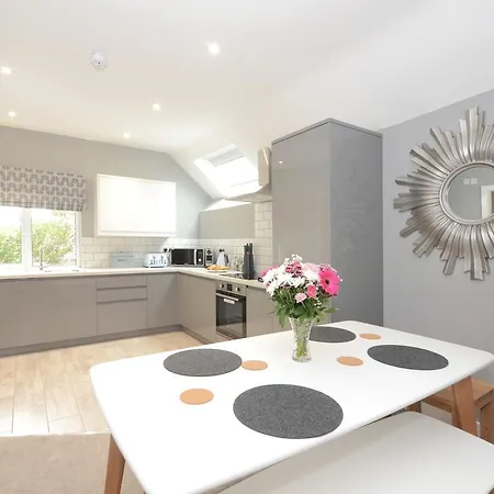 Froghall Luxury Suites- Close To City Centre- Free Parking Apartamento York