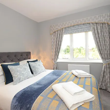 Apartamento Froghall Luxury Suites- Close To City Centre- Free Parking *