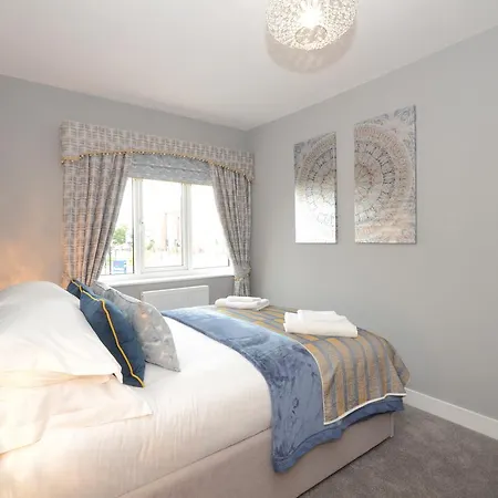 Froghall Luxury Suites- Close To City Centre- Free Parking Apartment *