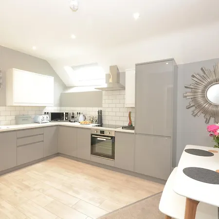 Apartamento Froghall Luxury Suites- Close To City Centre- Free Parking *