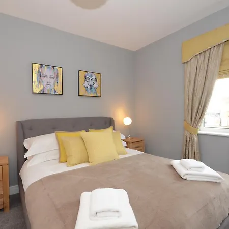 Froghall Luxury Suites- Close To City Centre- Free Parking