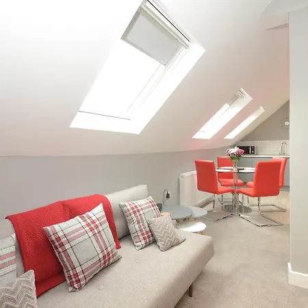 Froghall Luxury Suites- Close To City Centre- Free Parking *