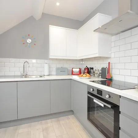 Apartamento Froghall Luxury Suites- Close To City Centre- Free Parking *