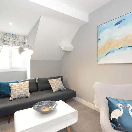 Apartamento Froghall Luxury Suites- Close To City Centre- Free Parking *